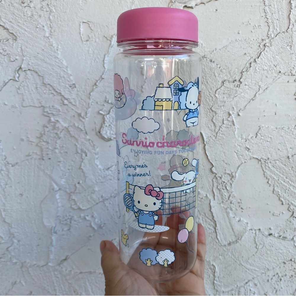 BNWOT Sanrio Characters Plastic Bottle Water